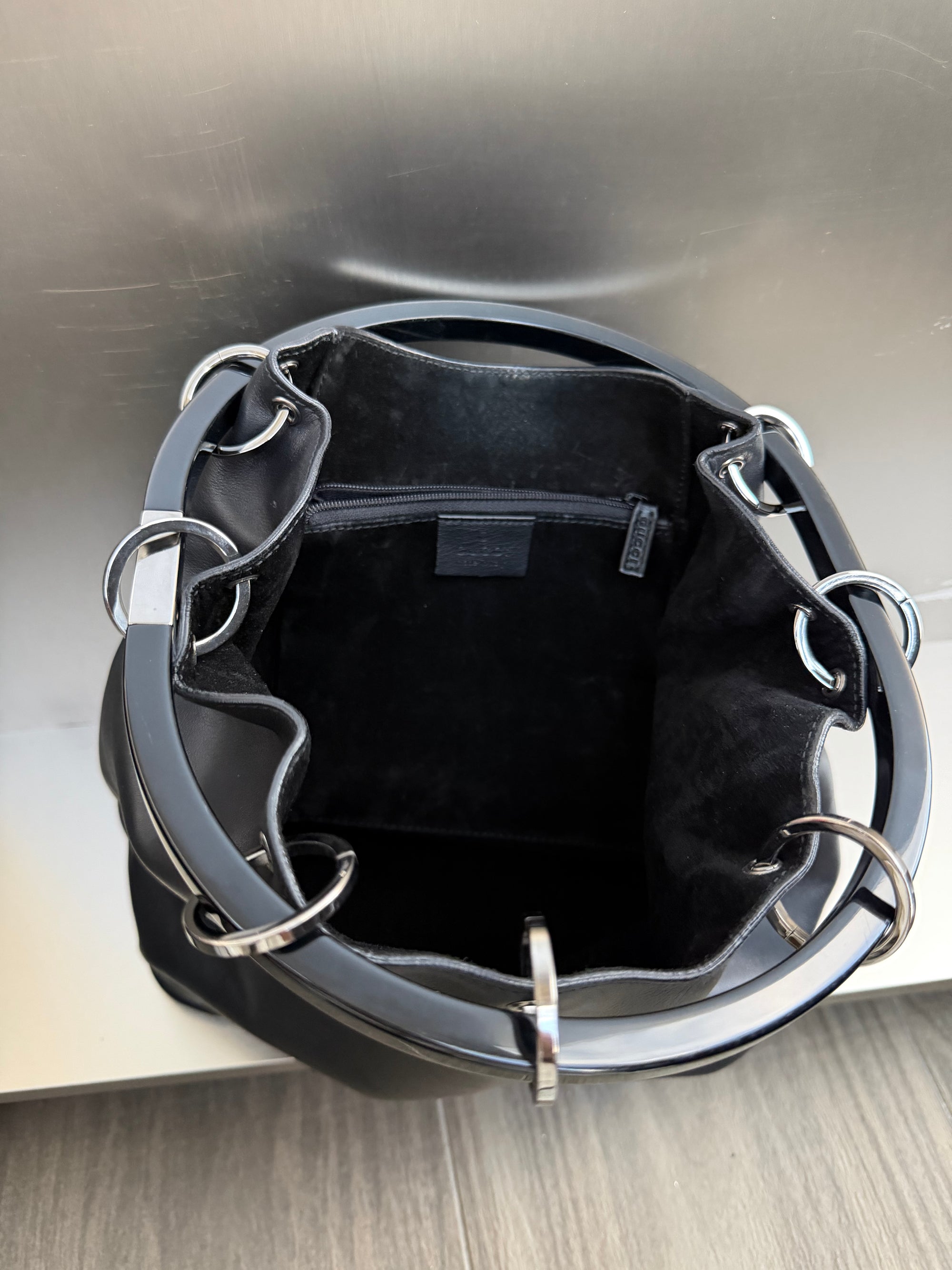 GUCCI BY TOM FORD F/W 1999 RING LEATHER BAG