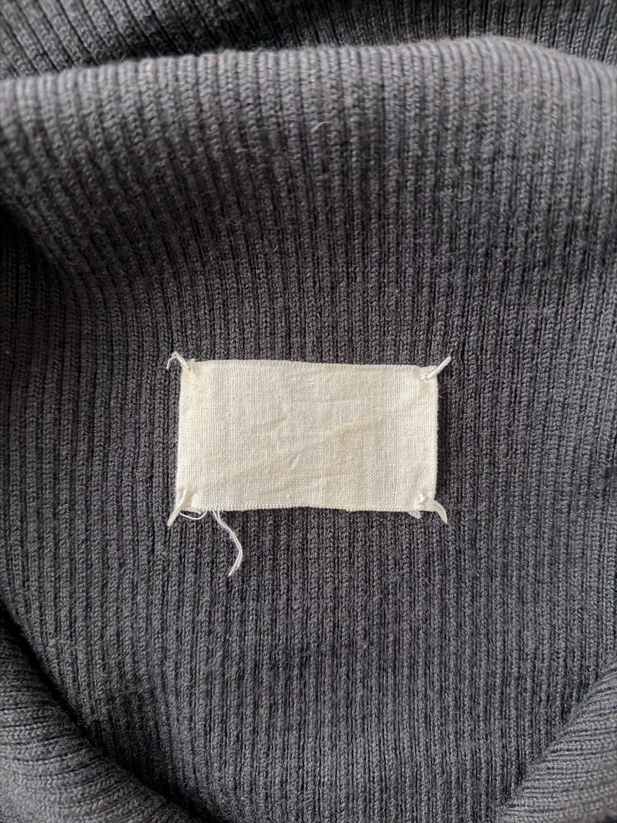 MAISON MARGIELA F/W 1998 TWO-WAY ZIPPER TOP