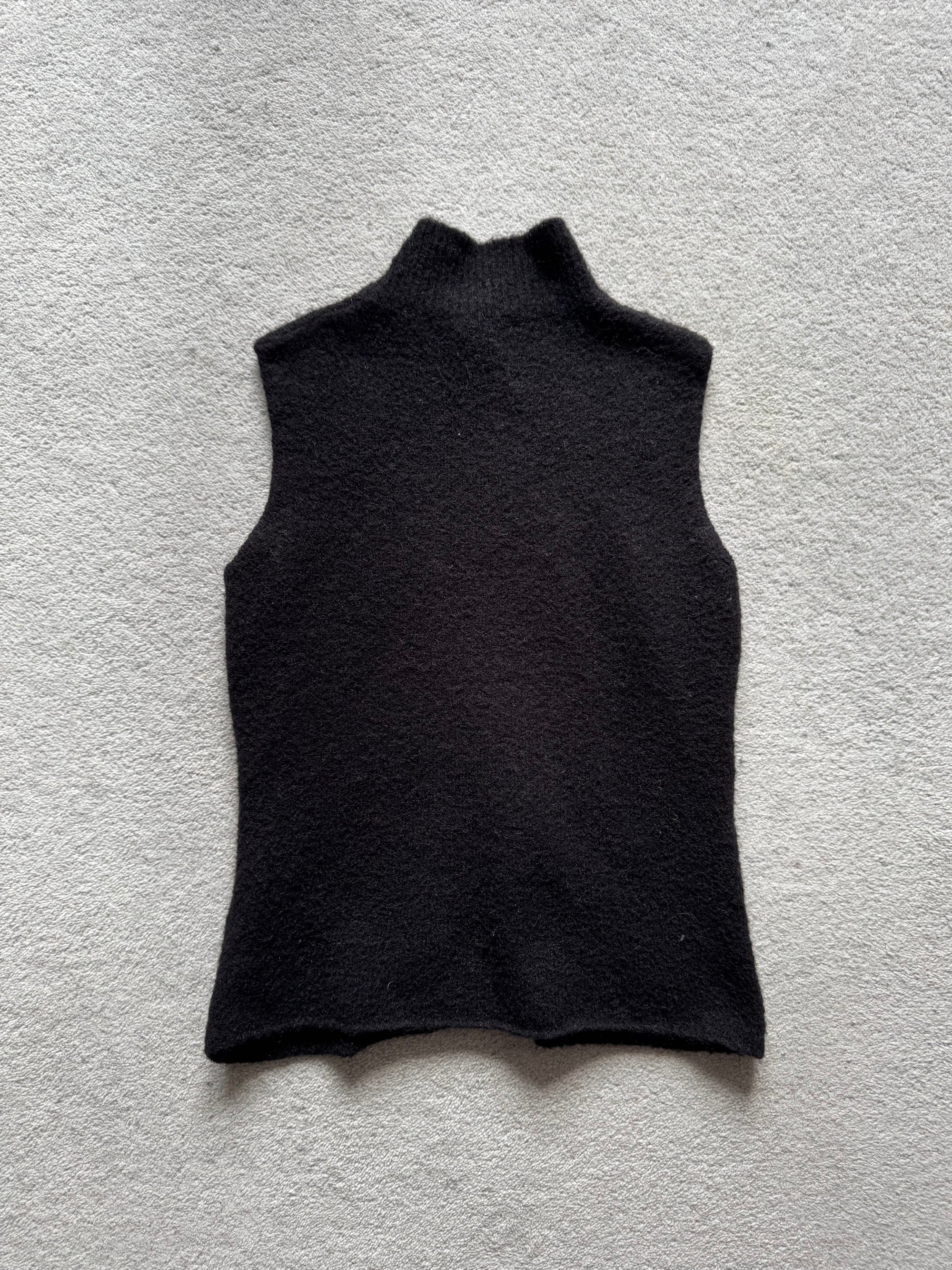 VIVIENNE TAM 00s KNITTED ORNAMENTAL MOTIF TOP