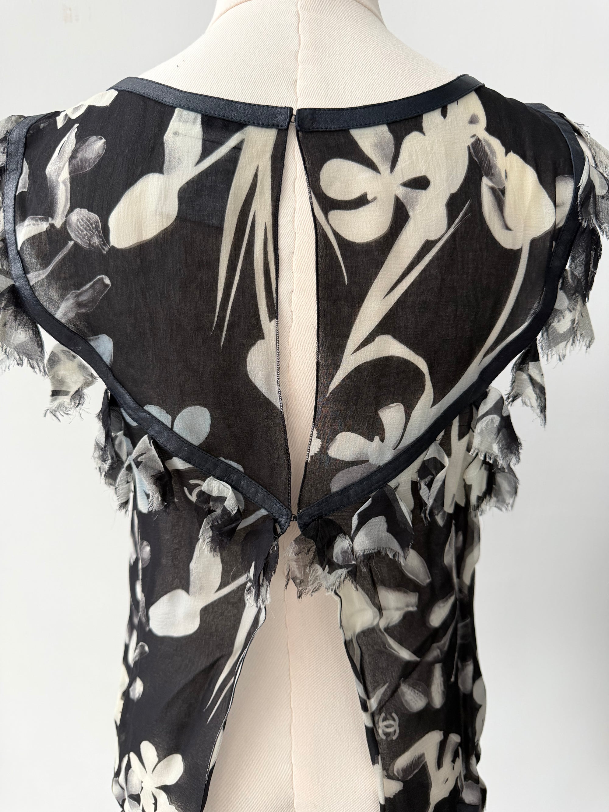 CHANEL S/S 2004 SILK CHIFFON TOP
