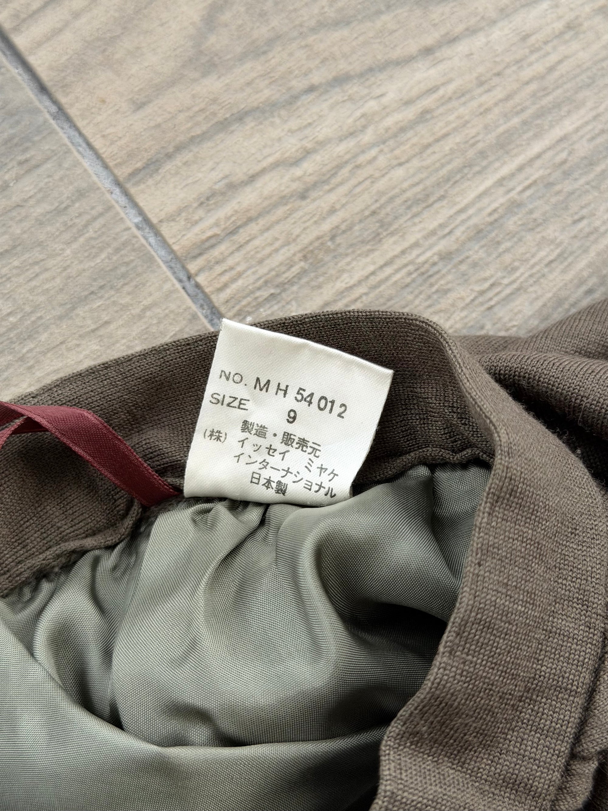 ISSEY MIYAKE 70s OLIVE ASYMMETRICAL MIDI SKIRT