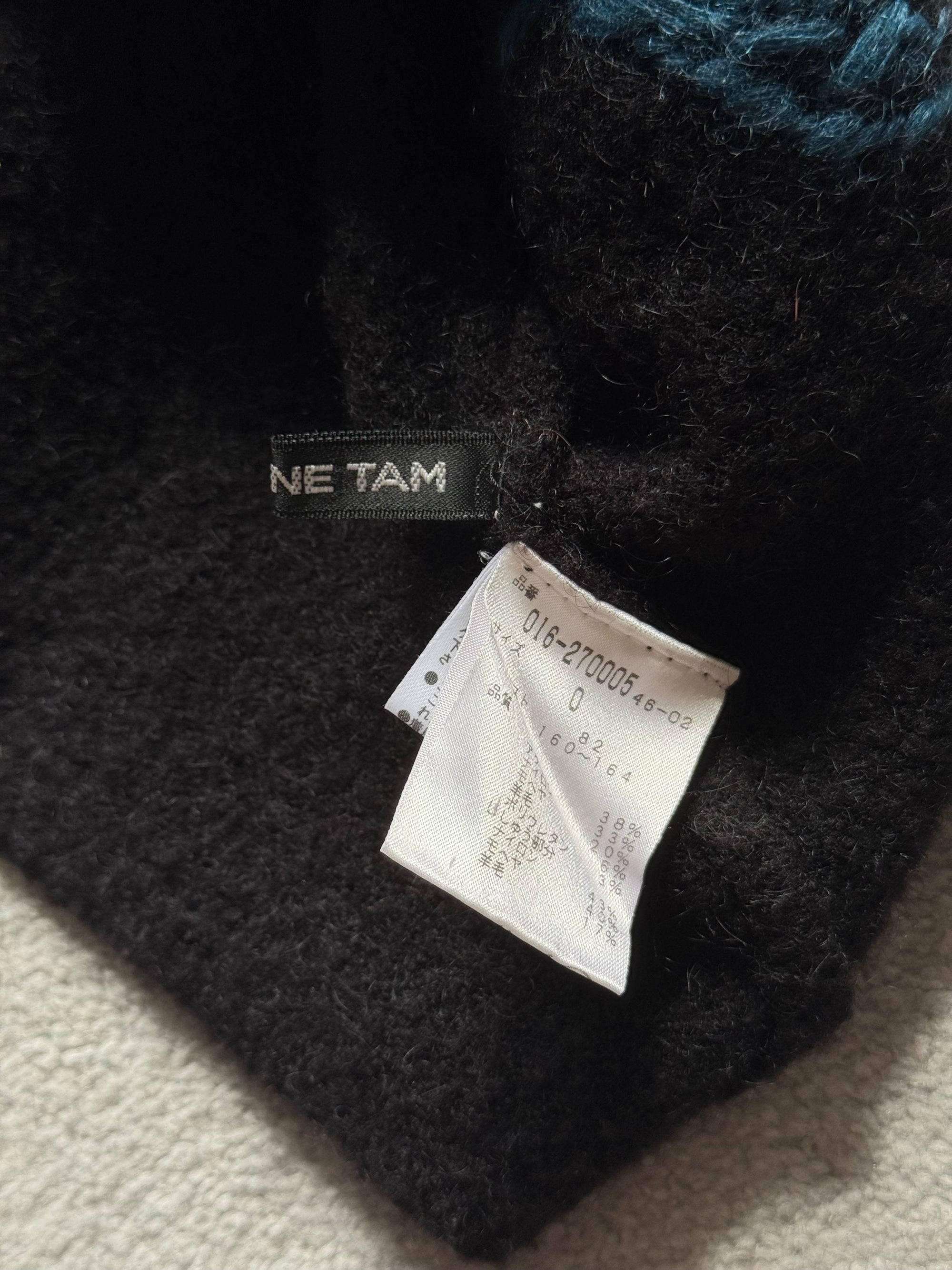 VIVIENNE TAM 00s KNITTED ORNAMENTAL MOTIF TOP