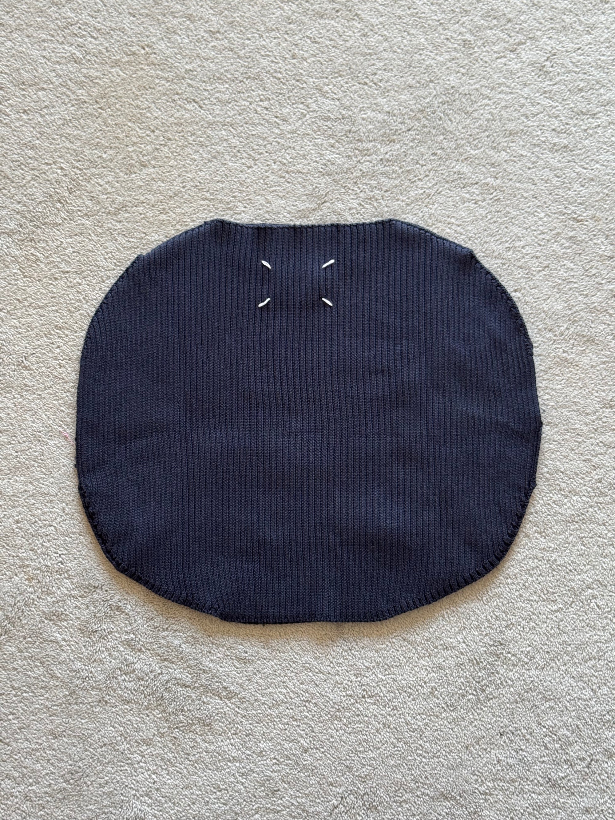 MAISON MARGIELA S/S 2002 CIRCULAR KNIT TOP