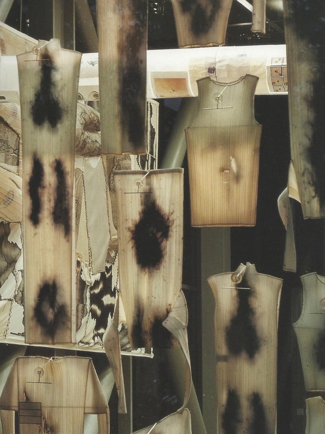 PLEATS PLEASE S/S 1999 CAI GUO QIANG GUNPOWDER TOP