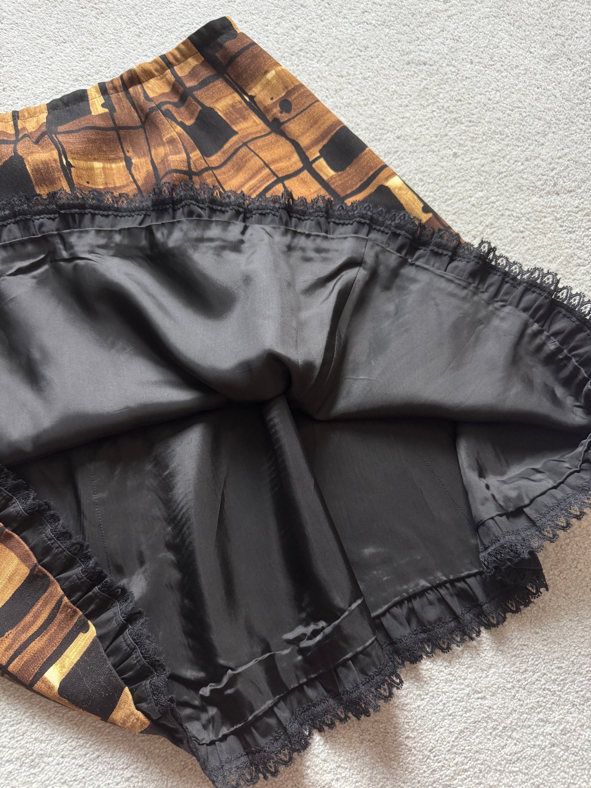 PRADA F/W 2010 CHECKED SKIRT