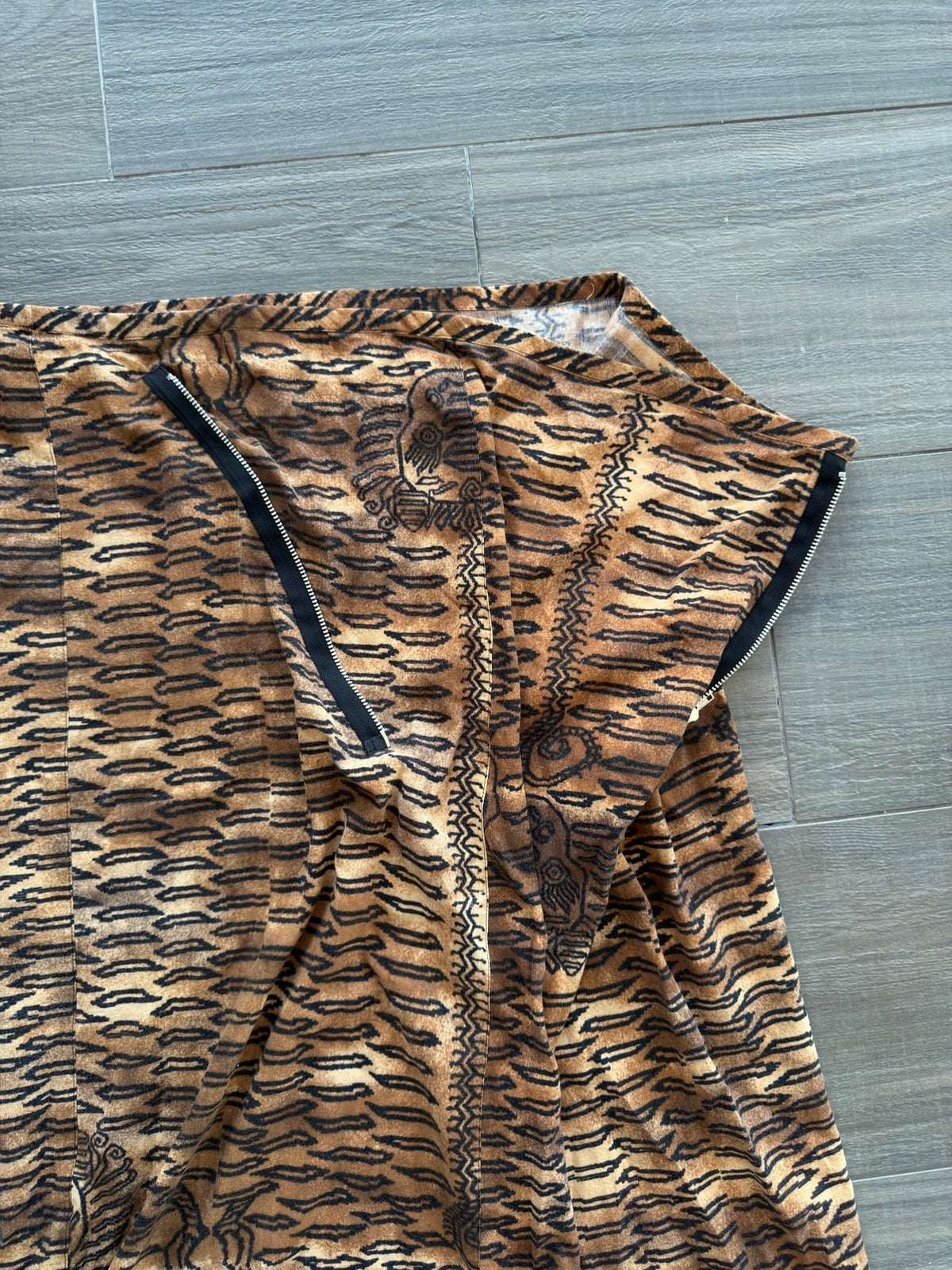 COMME DES GARCONS S/S 1992 TIBETAN TIGER ZIP SKIRT