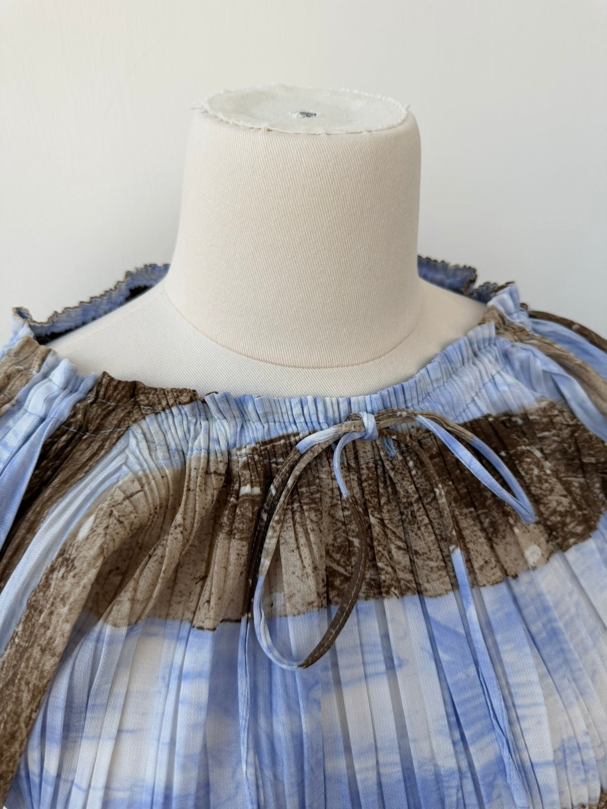 PLEATS PLEASE S/S 2003 RIBBON TOP