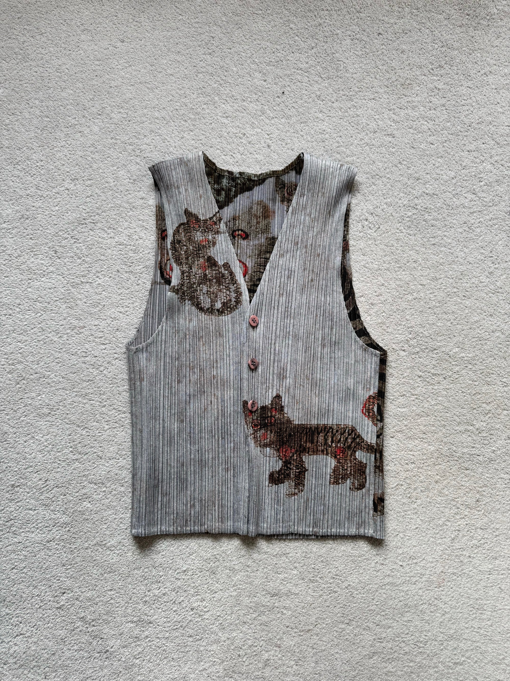 PLEATS PLEASE F/W 1998 TIGER CAT SLEEVELESS VEST